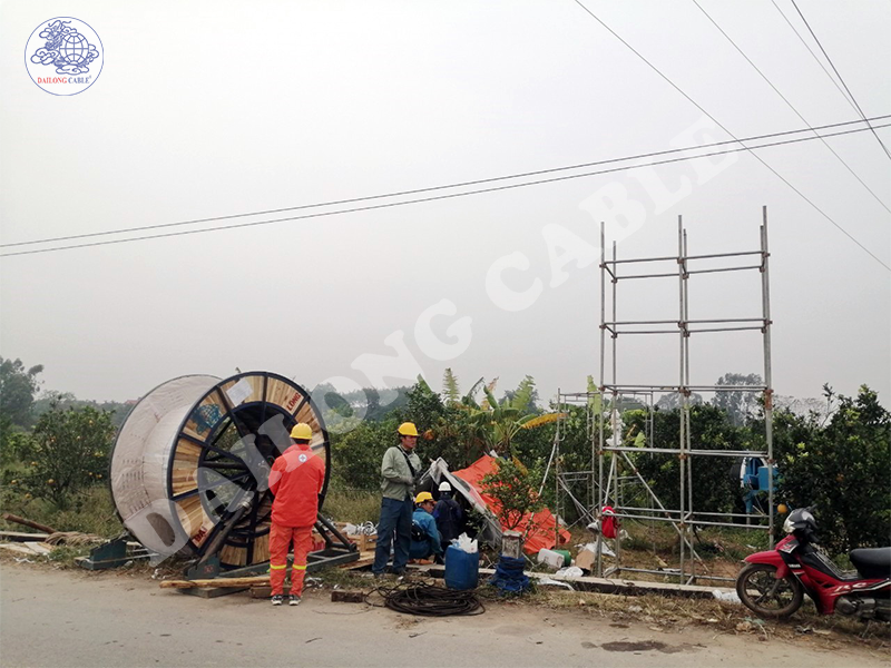 Raising the load capacity of the 220kV Ha Dong - Thuong Tin transmission line - Ha Noi - 2023