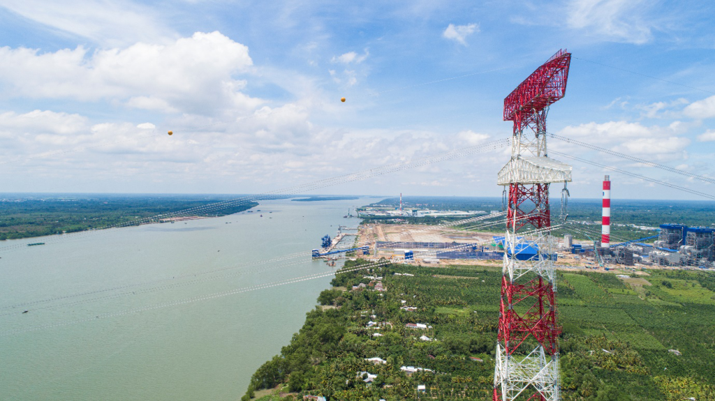 SUPPLY ELECTRIC WIRE ROPE WORKS 500KV LINE HAU RIVER-DUC HOA